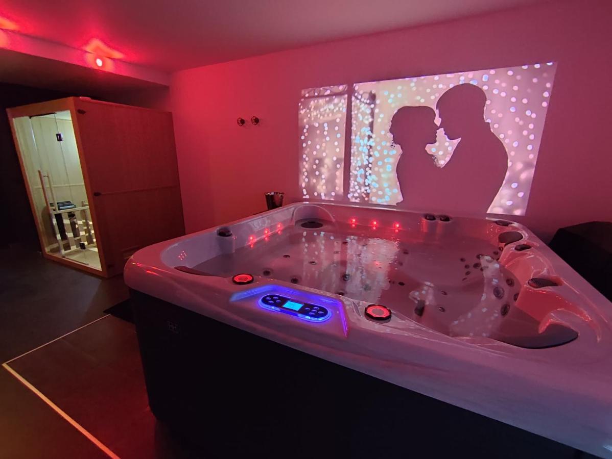 Avec Toi Suite Spa Barlin Kültér fotó